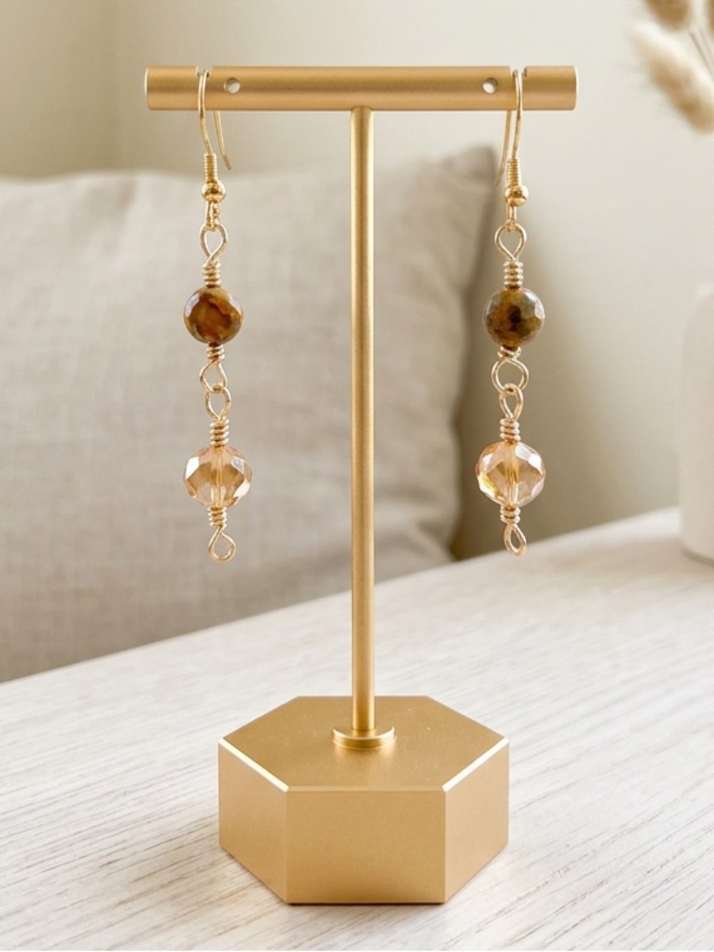 Gold Tone Crystal & Stone Beaded Necklace with Carved Jade Pendant & Earrings - Picture 2 of 5